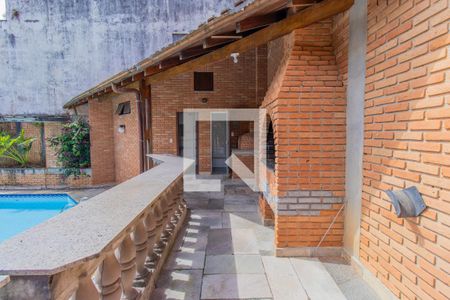 Casa de condomínio para alugar com 454m², 8 quartos e 6 vagas Casa de condomínio para alugar com 454m², 8 quartos e 6 vagasChurrasqueira