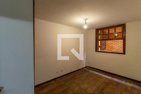 Casa de condomínio para alugar com 454m², 8 quartos e 6 vagas Casa de condomínio para alugar com 454m², 8 quartos e 6 vagasQuarto de serviço