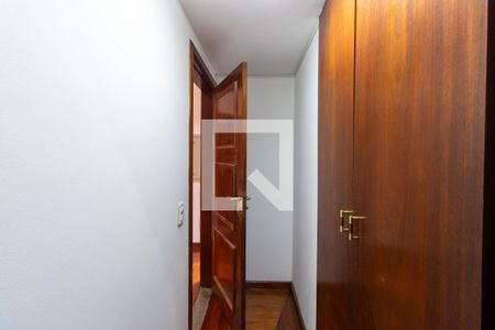 Casa de condomínio para alugar com 454m², 8 quartos e 6 vagas Casa de condomínio para alugar com 454m², 8 quartos e 6 vagasSuíte 3