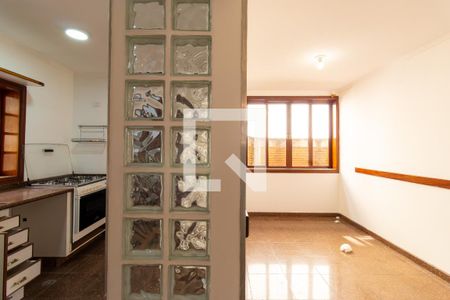 Casa de condomínio para alugar com 454m², 8 quartos e 6 vagas Casa de condomínio para alugar com 454m², 8 quartos e 6 vagasCozinha