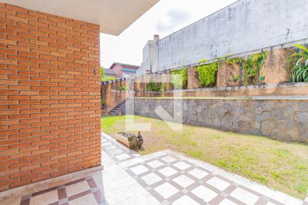 Casa de condomínio para alugar com 454m², 8 quartos e 6 vagas Casa de condomínio para alugar com 454m², 8 quartos e 6 vagasÁrea externa