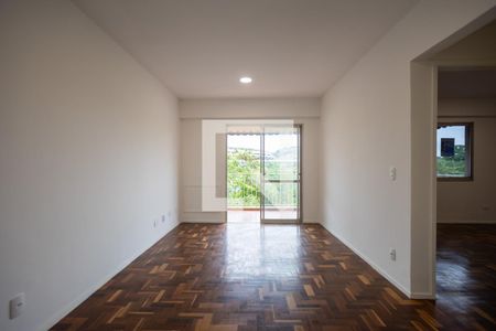 Sala de apartamento para alugar com 1 quarto, 75m² em Maracanã, Rio de Janeiro