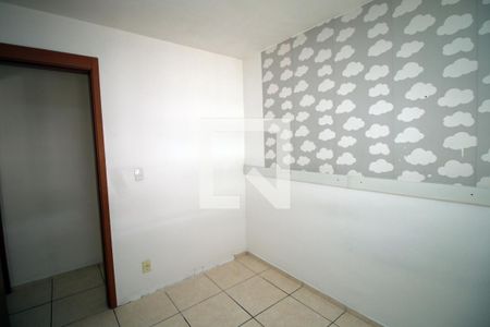 Quarto 2 de apartamento para alugar com 2 quartos, 48m² em Vigário Geral, Rio de Janeiro