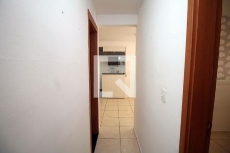 Sala - Corredor de apartamento para alugar com 2 quartos, 48m² em Vigário Geral, Rio de Janeiro