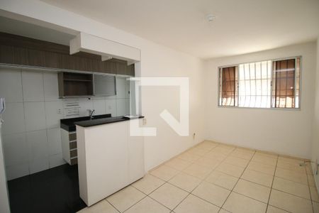 Sala de apartamento para alugar com 2 quartos, 48m² em Vigário Geral, Rio de Janeiro