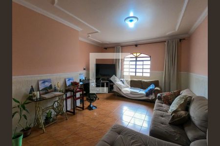 Sala de casa à venda com 3 quartos, 198m² em Jardim Alterosa, Betim