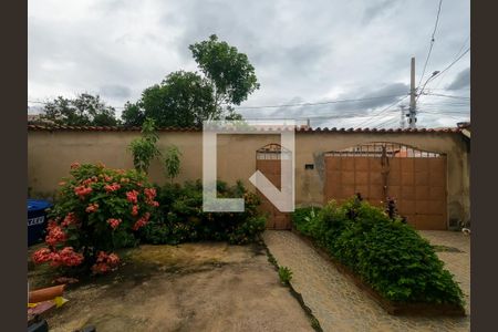 vista Sala de casa à venda com 3 quartos, 198m² em Jardim Alterosa, Betim