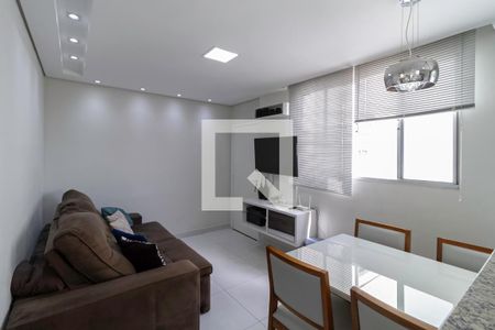 Sala  de apartamento à venda com 2 quartos, 45m² em Arvoredo, Contagem