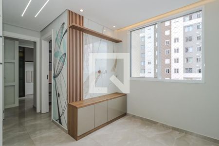 Sala de apartamento à venda com 2 quartos, 42m² em Jardim Monte Alegre, Taboão da Serra