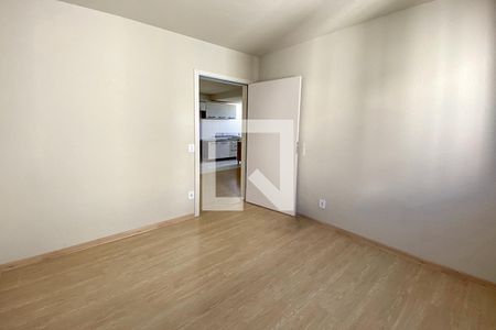 Quarto de apartamento para alugar com 2 quartos, 66m² em São José, São Leopoldo