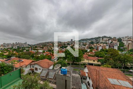 Varanda de casa à venda com 4 quartos, 450m² em São Bento, Belo Horizonte