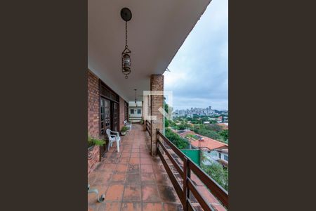 Varanda de casa à venda com 4 quartos, 450m² em São Bento, Belo Horizonte