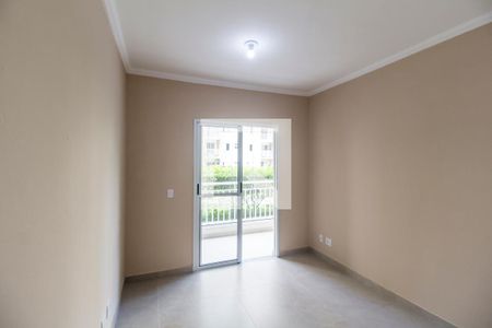 Sala de apartamento para alugar com 2 quartos, 72m² em Jardim Tupanci, Barueri