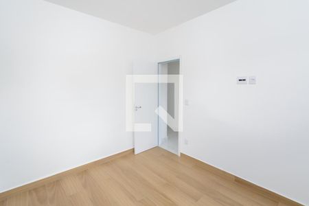 Quarto 1 de apartamento à venda com 3 quartos, 140m² em Bairro da Glória, Contagem