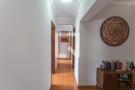 Corredor de apartamento à venda com 3 quartos, 110m² em Grajaú, Belo Horizonte