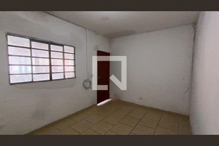 Sala de casa para alugar com 2 quartos, 75m² em Jardim Santo Amaro, Sorocaba