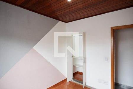 Quarto 1 de casa para alugar com 3 quartos, 200m² em Sagrada Família, Belo Horizonte