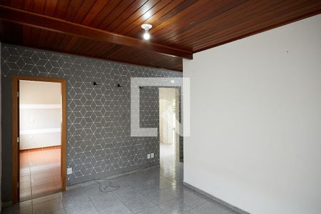 Sala de casa para alugar com 3 quartos, 200m² em Sagrada Família, Belo Horizonte