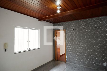 Sala de casa para alugar com 3 quartos, 200m² em Sagrada Família, Belo Horizonte