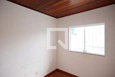 Quarto 1 de casa para alugar com 3 quartos, 200m² em Sagrada Família, Belo Horizonte