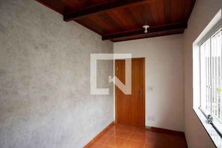 Sala de casa para alugar com 3 quartos, 200m² em Sagrada Família, Belo Horizonte