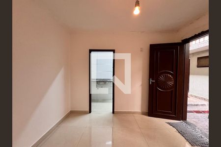 Sala/Quarto/Cozinha de apartamento para alugar com 1 quarto, 12m² em Jardim, Santo André