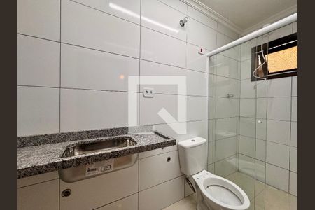 Banheiro de apartamento para alugar com 1 quarto, 12m² em Jardim, Santo André