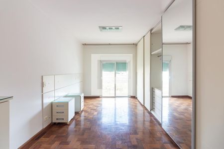 Suíte de casa à venda com 3 quartos, 230m² em Vila Campesina, Osasco