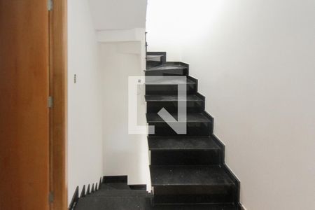 Hall de casa à venda com 3 quartos, 143m² em Vila Carrão, São Paulo