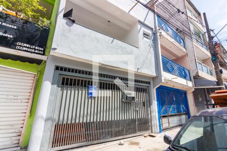 Fachada de casa à venda com 1 quarto, 20m² em Recanto das Rosas, Osasco