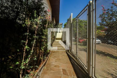 Casa para alugar com 360m², 5 quartos e 6 vagas Casa para alugar com 360m², 5 quartos e 6 vagasPátio