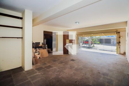 Casa para alugar com 360m², 5 quartos e 6 vagas Casa para alugar com 360m², 5 quartos e 6 vagasGaragem