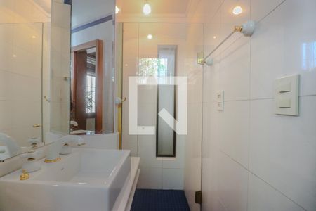 Casa para alugar com 360m², 5 quartos e 6 vagas Casa para alugar com 360m², 5 quartos e 6 vagasBanheiro da Suíte 1