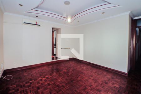 Casa para alugar com 360m², 5 quartos e 6 vagas Casa para alugar com 360m², 5 quartos e 6 vagasSuíte 4