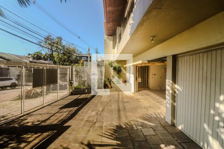 Casa para alugar com 360m², 5 quartos e 6 vagas Casa para alugar com 360m², 5 quartos e 6 vagasPátio