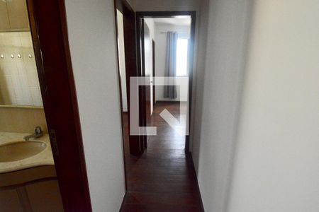 Corredor de apartamento à venda com 3 quartos, 98m² em Grajaú, Belo Horizonte