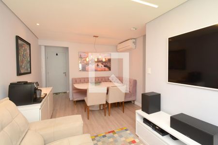 Sala de apartamento à venda com 3 quartos, 73m² em Vila Sofia, São Paulo