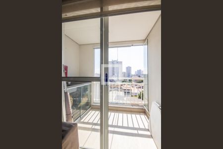 Sacada de apartamento para alugar com 2 quartos, 54m² em Km 18, Osasco