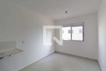 Sala/Cozinha de apartamento para alugar com 2 quartos, 32m² em Colônia (zona Leste), São Paulo