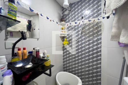 Banheiro de apartamento à venda com 1 quarto, 42m² em Liberdade, São Paulo