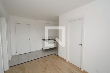 Sala de apartamento para alugar com 2 quartos, 37m² em Vila Inglesa, São Paulo