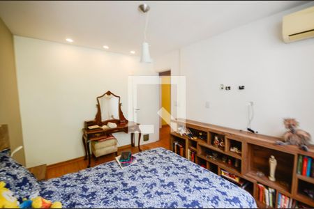 Quarto 1 de apartamento à venda com 2 quartos, 92m² em Tijuca, Rio de Janeiro