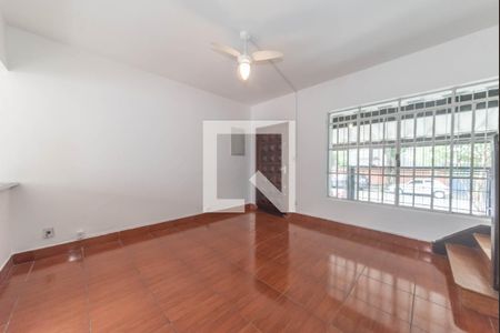 Sala de casa à venda com 2 quartos, 100m² em Vila Cordeiro, São Paulo