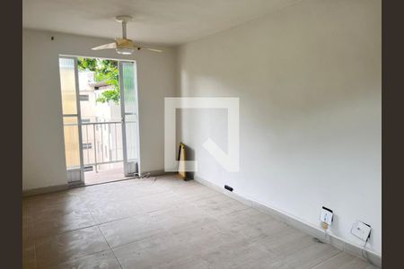 Sala de apartamento à venda com 2 quartos, 48m² em Taquara, Rio de Janeiro