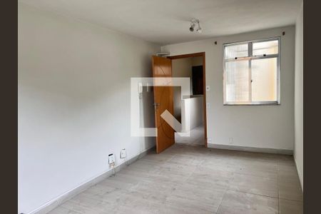 Sala de apartamento à venda com 2 quartos, 48m² em Taquara, Rio de Janeiro