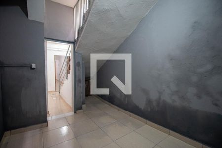 Sala de casa para alugar com 2 quartos, 104m² em Jardim Tupa, São Paulo