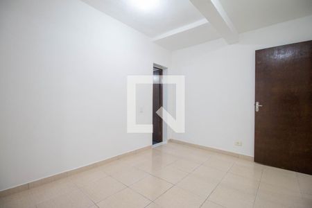 Sala de casa para alugar com 2 quartos, 104m² em Jardim Tupa, São Paulo