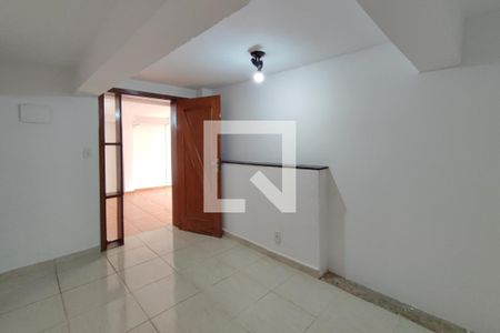 Sala 3 de casa para alugar com 4 quartos, 297m² em Jardim Aurelia, Campinas