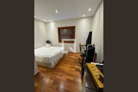 Casa à venda com 5 quartos, 300m² em City Bussocaba, Osasco