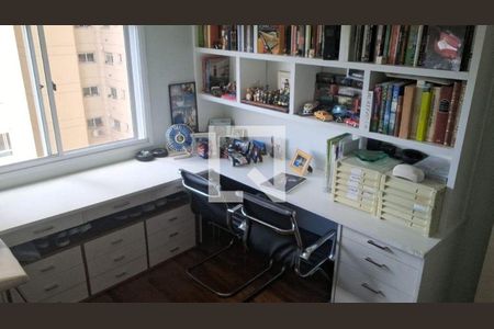 Apartamento à venda com 4 quartos, 134m² em Jardim Olympia, São Paulo